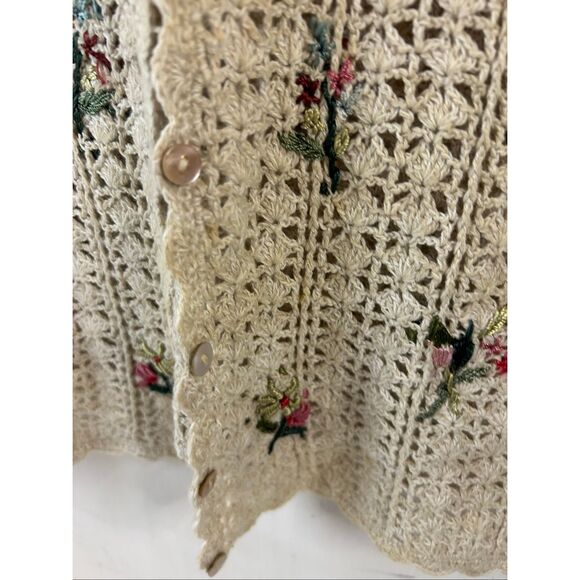 Heirloom Collection Crochet sweater large flowers buttons rn383437 - Picture 8 of 10